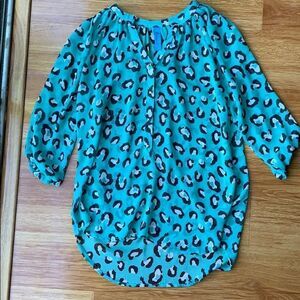 Buttons brand leopard work blouse